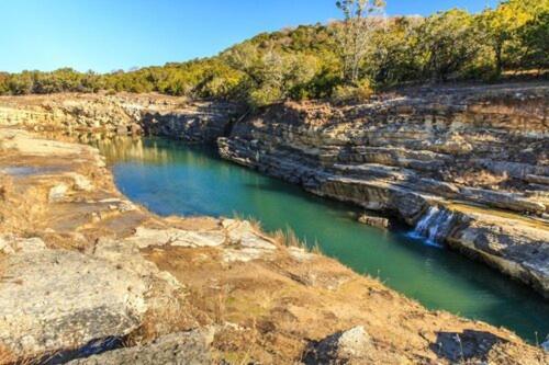 Maven's Inn&Grill Canyon Lake Buitenkant foto